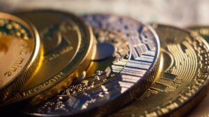 altcoins que ignoram o Bitcoin e sobem sozinhas mercado cripto 2026; criptomoedas para acompanhar