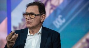 Nouriel Roubini ataca mercado de criptomoedas