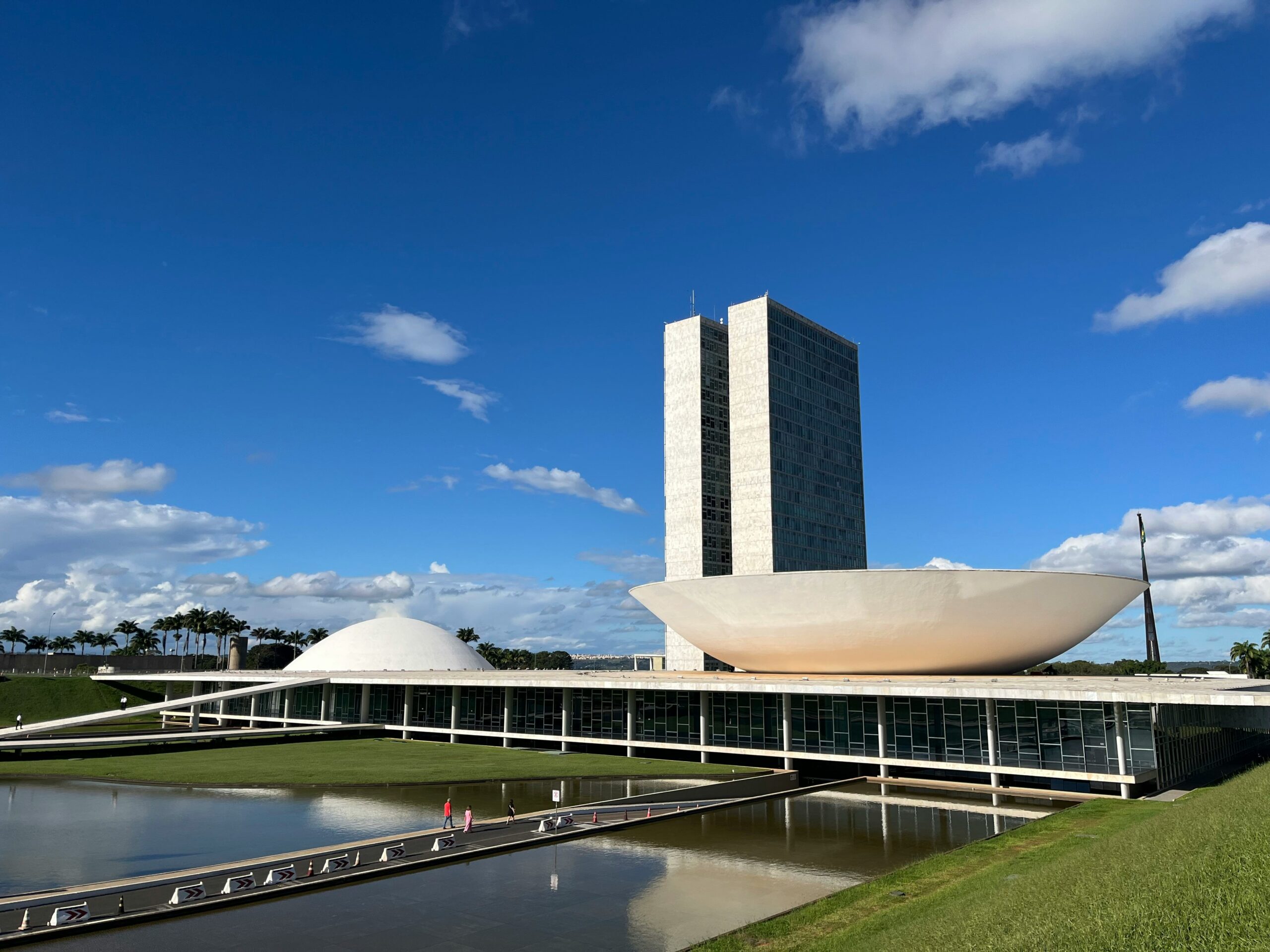 Stablecoins entram na pauta da Câmara e audiência pública vai discutir regras para emissão no Brasil