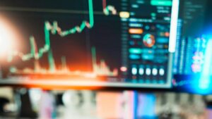 análise técnica mostrando três altcoins para acompanhar em forte movimento de alta hoje no mercado cripto; stablecoins