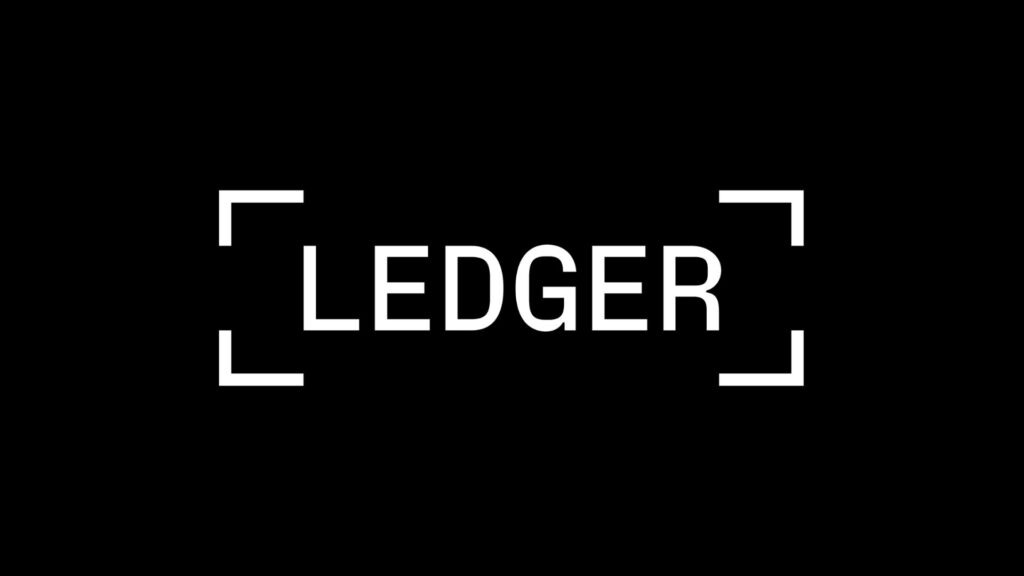 tecnologia Ledger Agent Stack protegendo carteiras de criptomoedas integradas com inteligência artificial