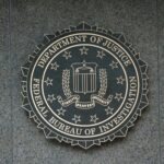 Ex-agente do FBI é acusado de roubar US$ 1 milhão em criptomoedas e pedir dicas de fuga ao ChatGPT