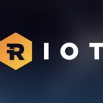 Ações da Riot Platforms disparam 25% após acordo bilionário com a Anthropic Ações da Riot Platforms disparam 25% após acordo bilionário com a Anthropic