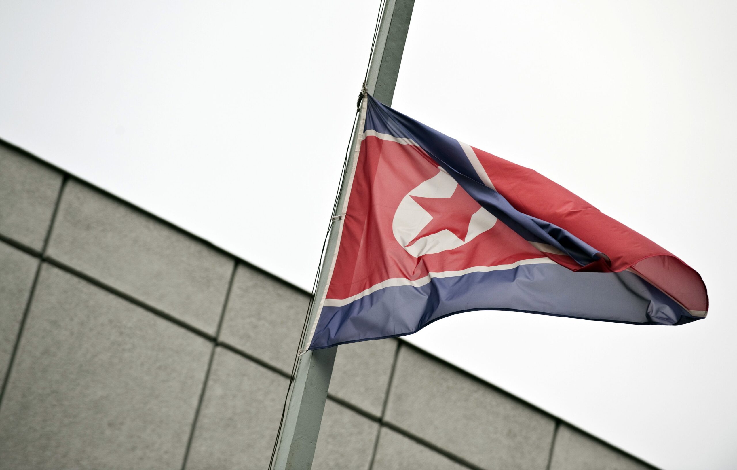 hackers da Coreia do Norte roubando criptomoedas de carteiras digitais
