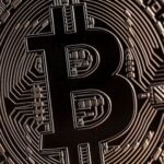 bitcoin em alta hoje enquanto mercado de altcoins cai