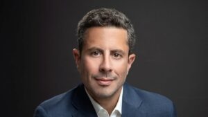 Bitcoin pode superar o ouro e ficar menos volátil, segundo autor de The Bitcoin Standard