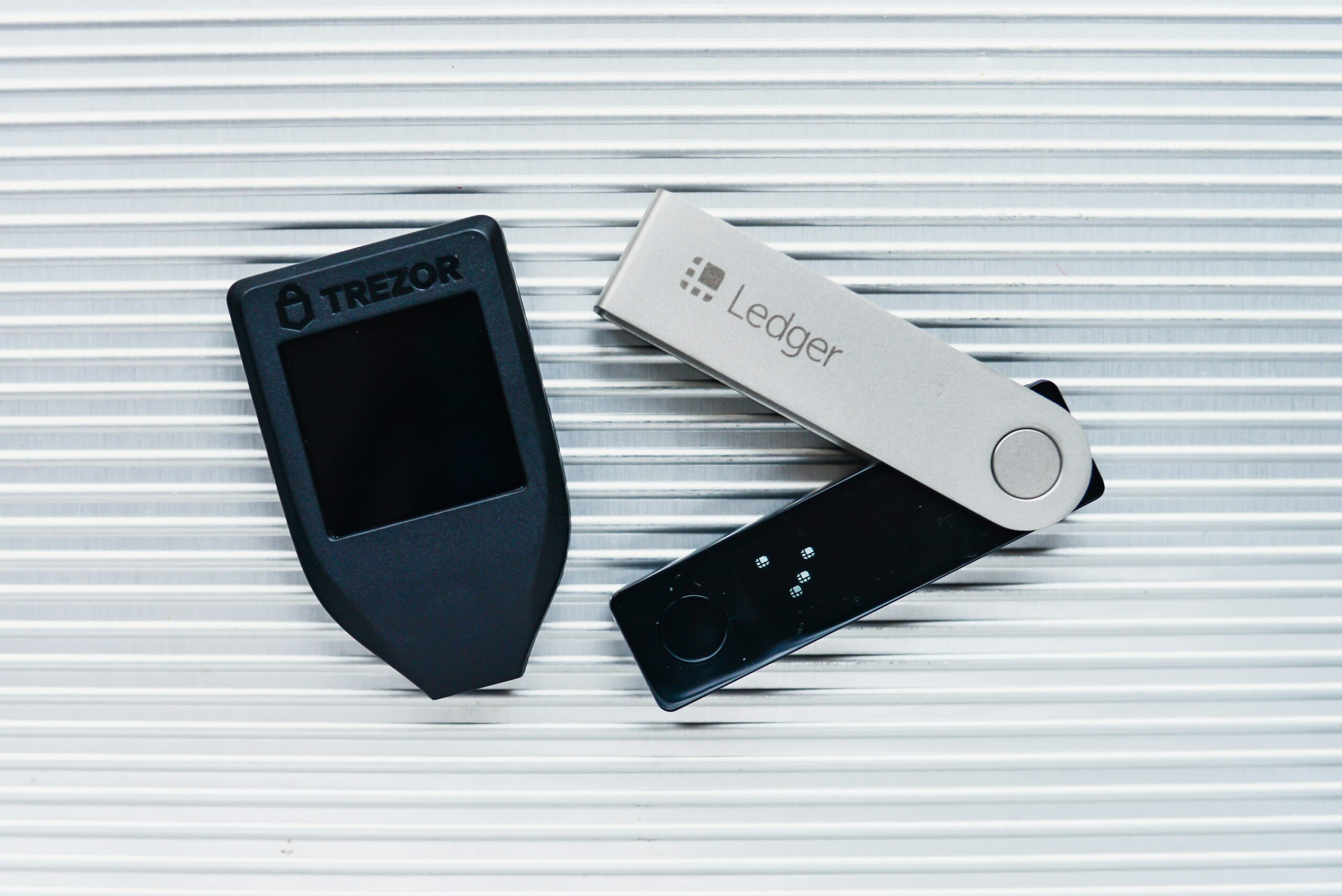 hardware wallet 2026 comparativo: melhores carteiras Ledger, Trezor e Coldcard